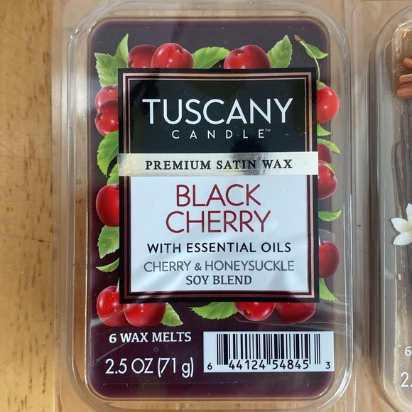Tuscany set of 3 wax melts with Ess oils. Each is 2.5 oz & has 6 cubes. NWT. - Picture 3 of 5